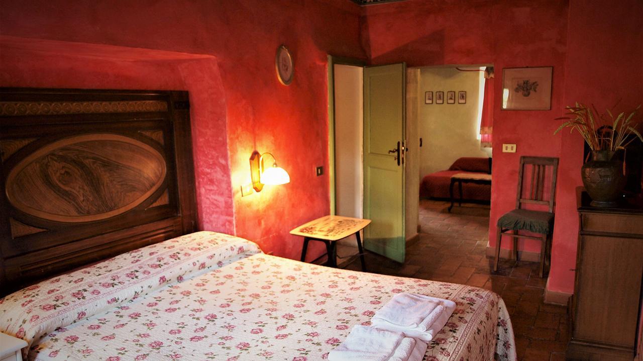 Agriturismo La Grotta Di Montecchino Siena Exterior foto